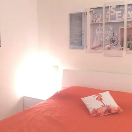 Apartment Fronte Mare