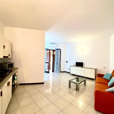 Fronte Mare דירה סנטה טרזה גאיורה